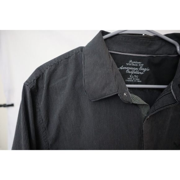 American eagle button down - Picture 2 of 4
